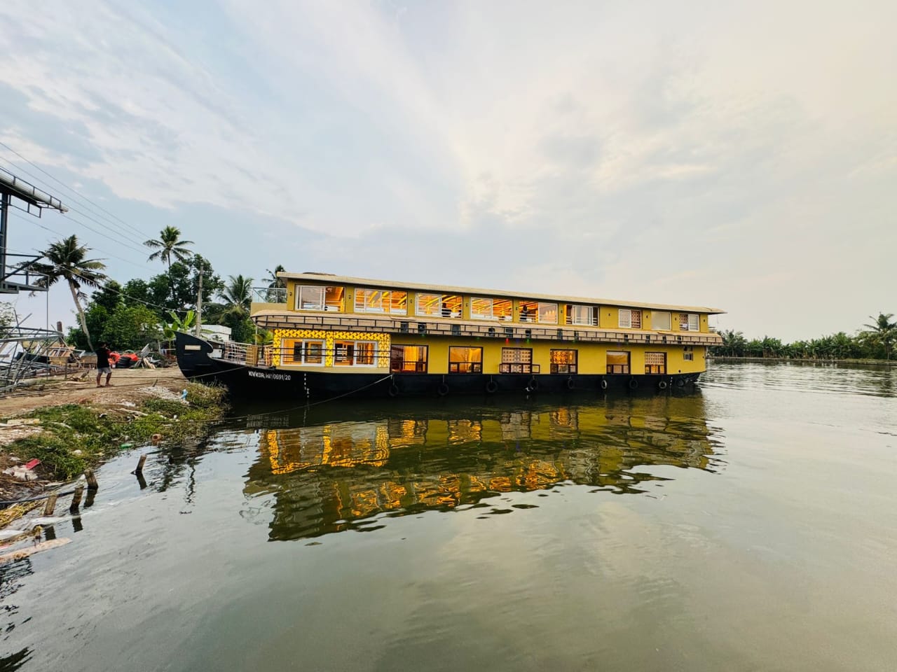 Vembanad Emperor Houseboat (11)
