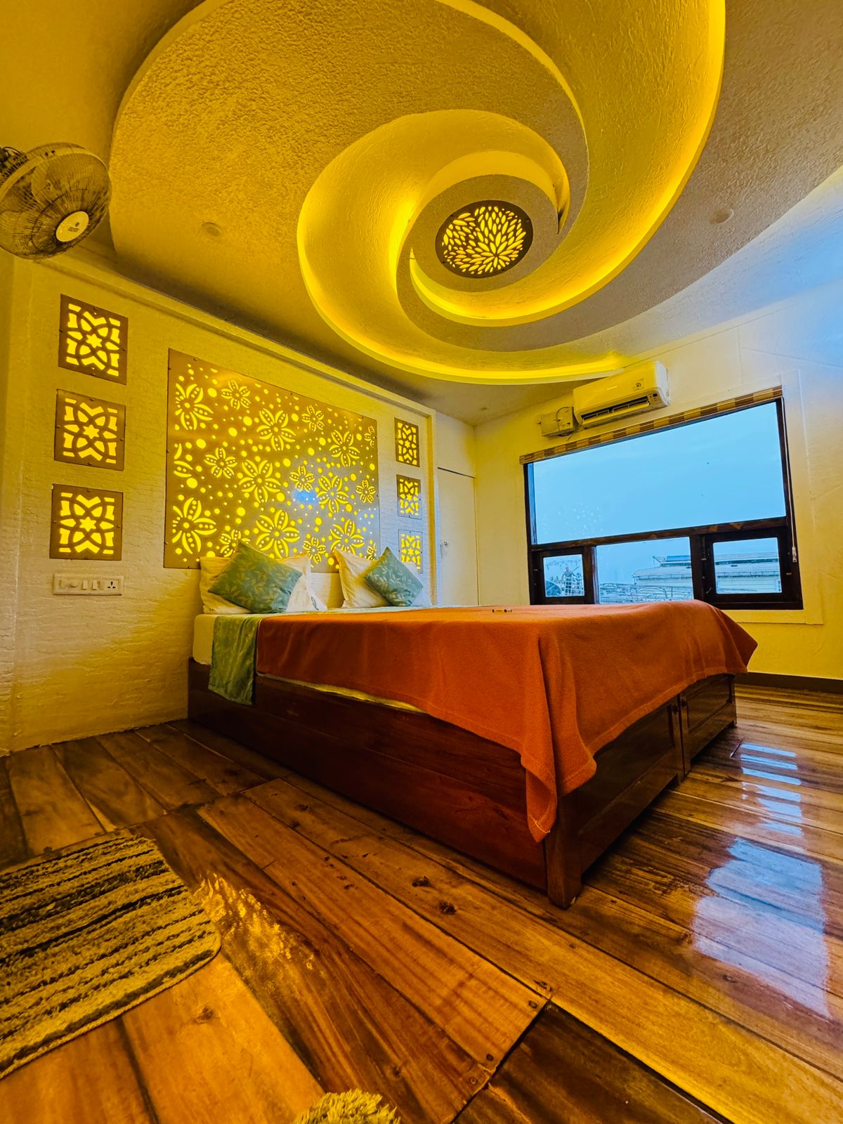 Vembanad Emperor Houseboat (9)